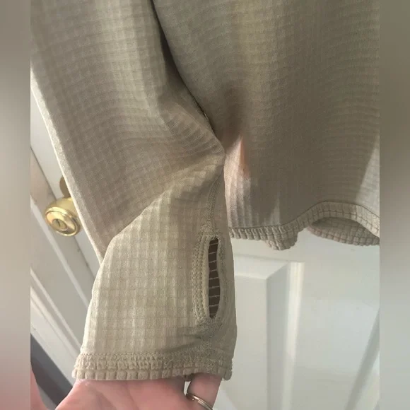 POLARTEC Fleece Desert Tan Quarter Zip Long Sleeve Collared Pullover Size Small - Picture 6 of 10